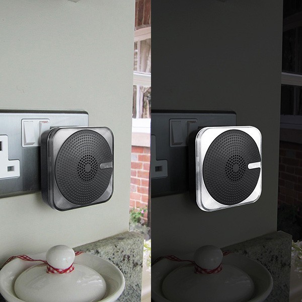 Black PlugIn Door Chime with Bell Push UKES